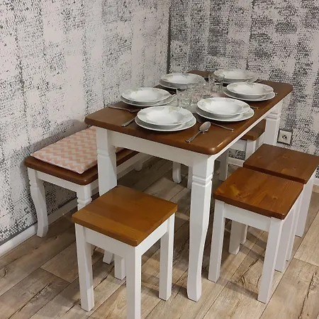 ホームステイ Bluebell Mengusovce